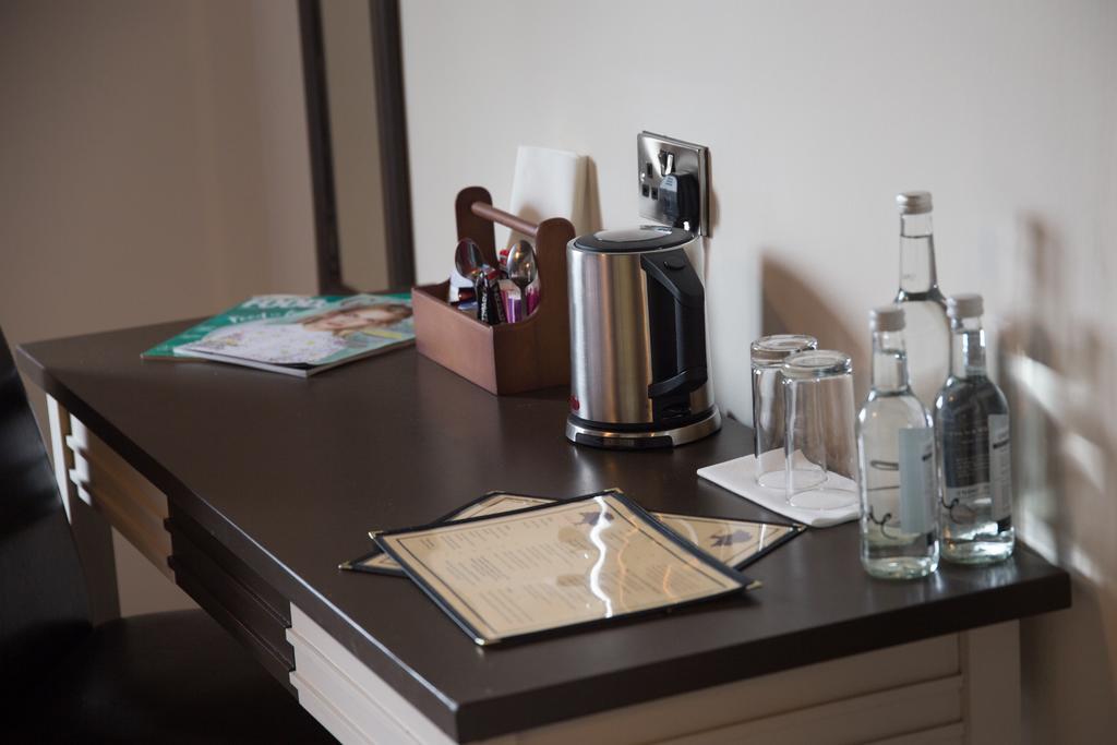 Armorica Hotel Oranmore Esterno foto